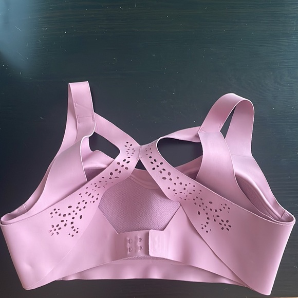 Victoria Sport bra - Picture 2 of 4